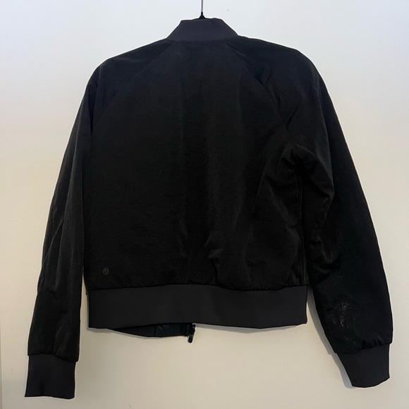 Lululemon Non-Stop Bomber Jacket Reversible Coat Black Release 2022 Size 6 - Picture 9 of 10